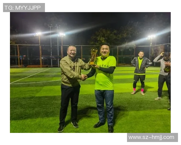 足球明星私下聚餐视频曝光球场外的友谊与欢笑尽显无遗